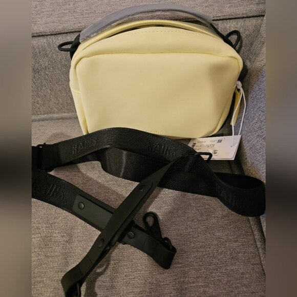 NWT Wome's rains straw color box bag yellow - Picture 4 of 6